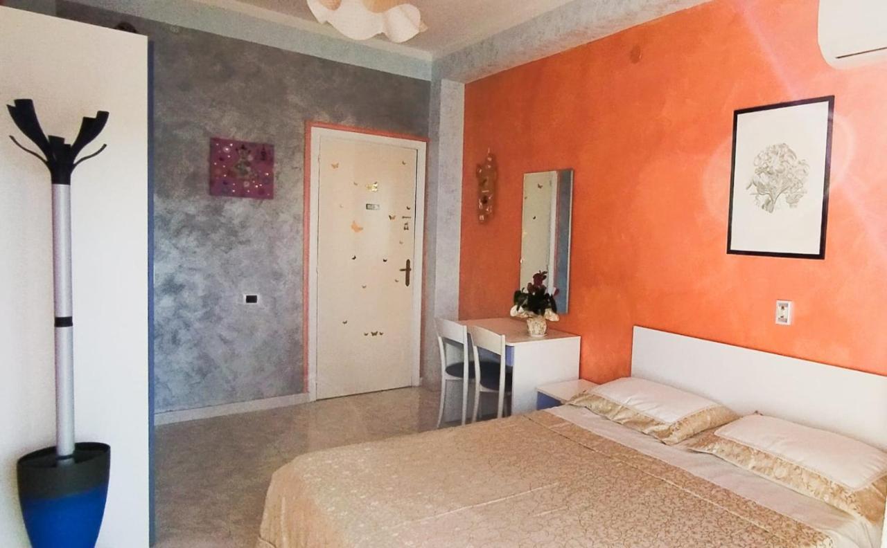 Ferienwohnung Capitan Shonny Portoscuso Exterior foto