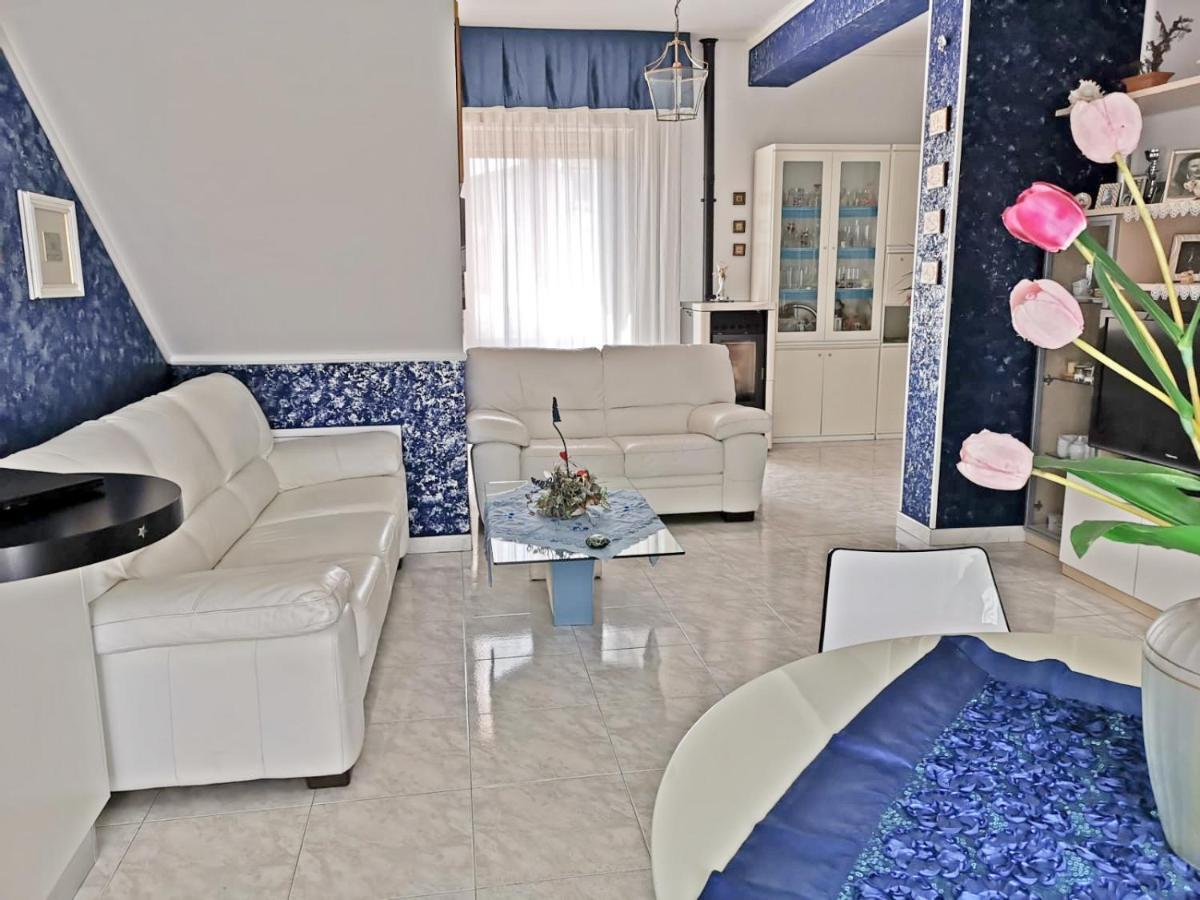 Ferienwohnung Capitan Shonny Portoscuso Exterior foto