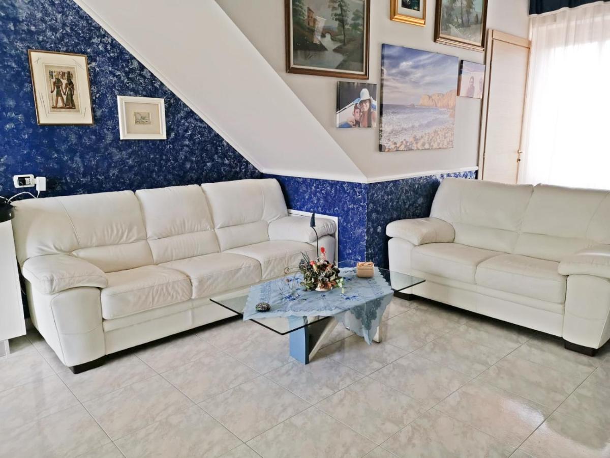 Ferienwohnung Capitan Shonny Portoscuso Exterior foto